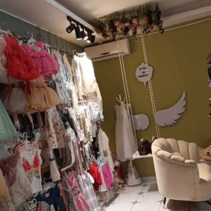 A Propos apercu interieur boutique enfant les minidoux