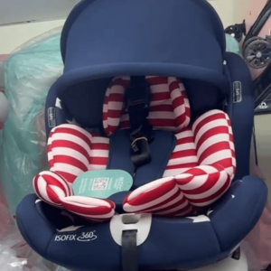 A Propos poussette bebe les minidoux